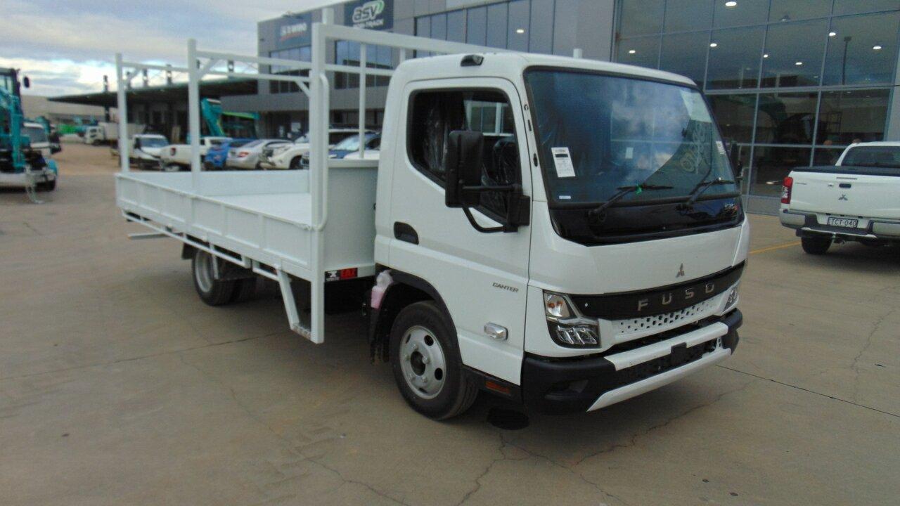 2025 FUSO CANTER 515 4x2 TRAY