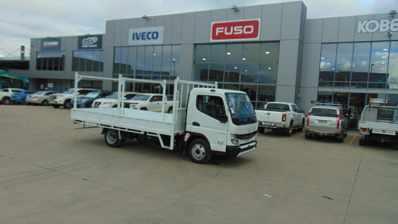 2025 FUSO CANTER 515 4x2 TRAY
