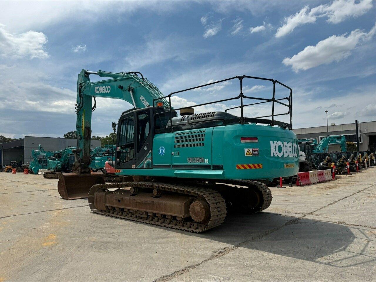 2018 KOBELCO SK350LC-10 EXCAVATOR