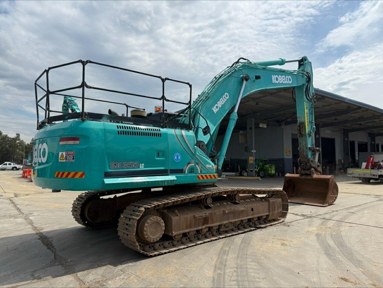 2018 KOBELCO SK350LC-10 EXCAVATOR