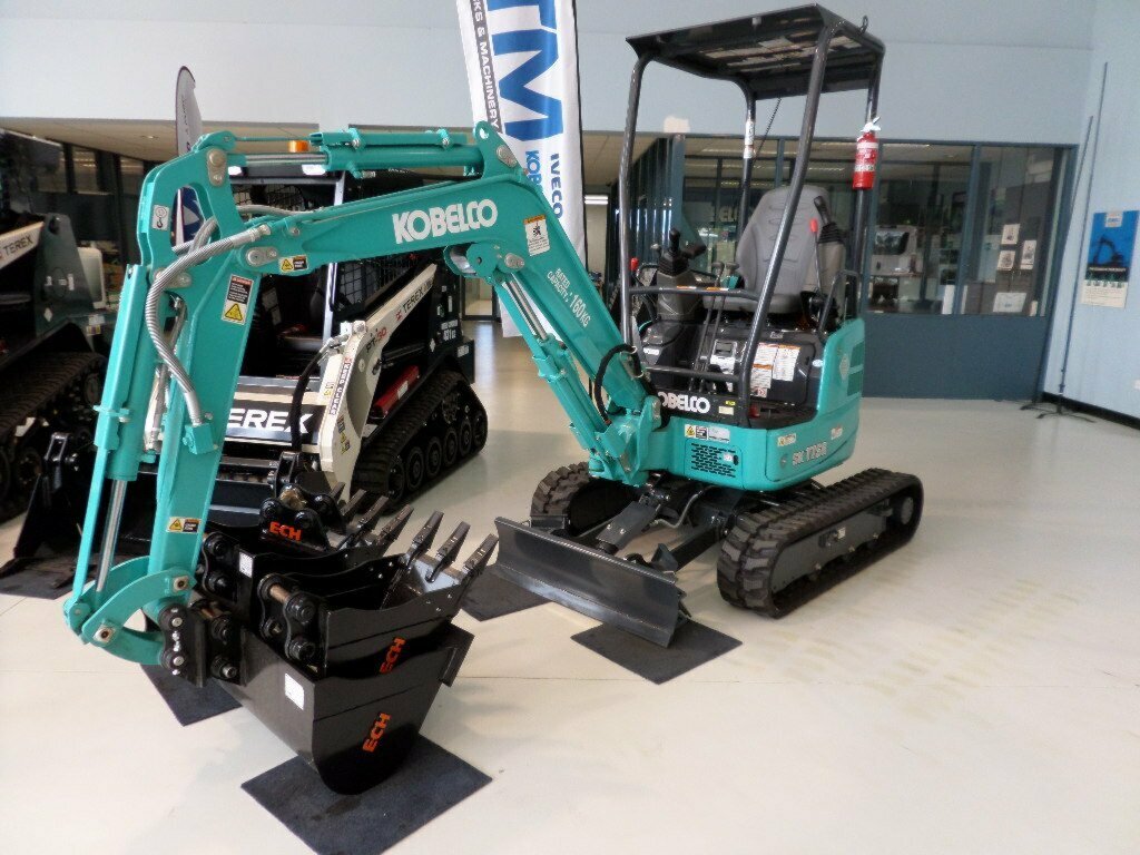 KOBELCO SK17SR