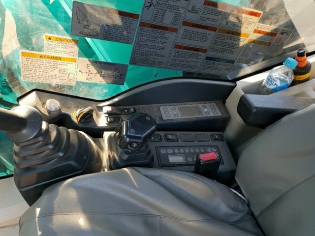 2015 KOBELCO ED160