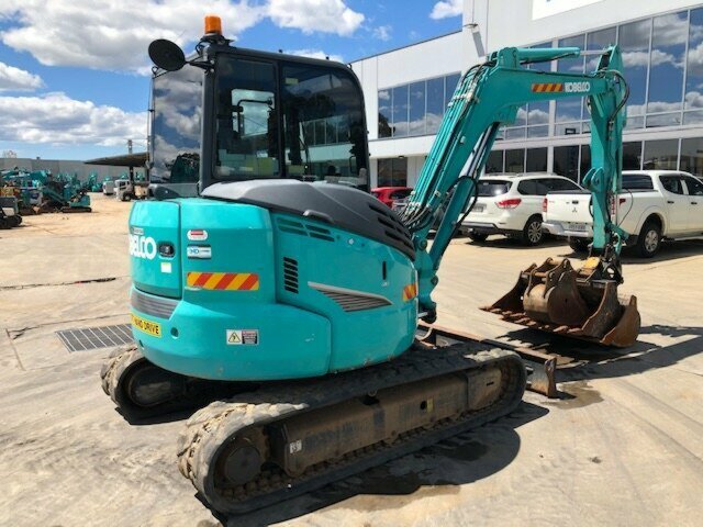 2017 KOBELCO SK55SRX -6 1D TRACK MOUNTED EXCAVATOR