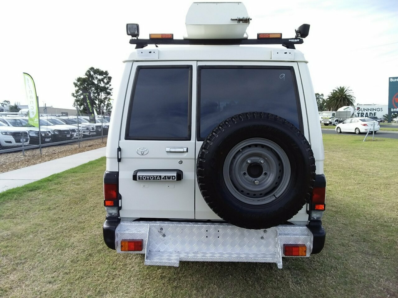 2008 TOYOTA LANDCRUISER VDJ78R 5 SP MANUAL 3D WAGON