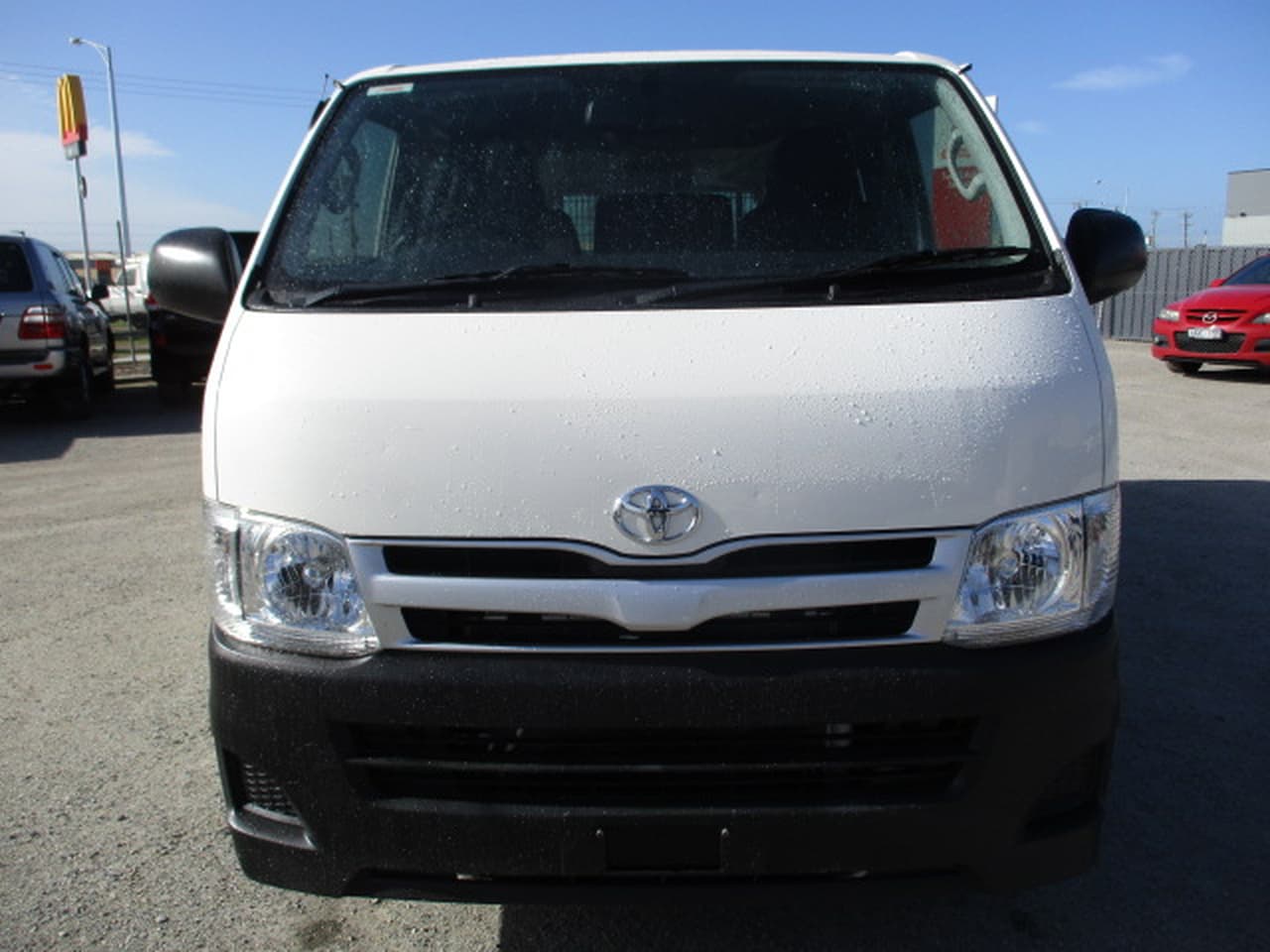 2013 TOYOTA HIACE KDH201R AUTOMATIC VAN