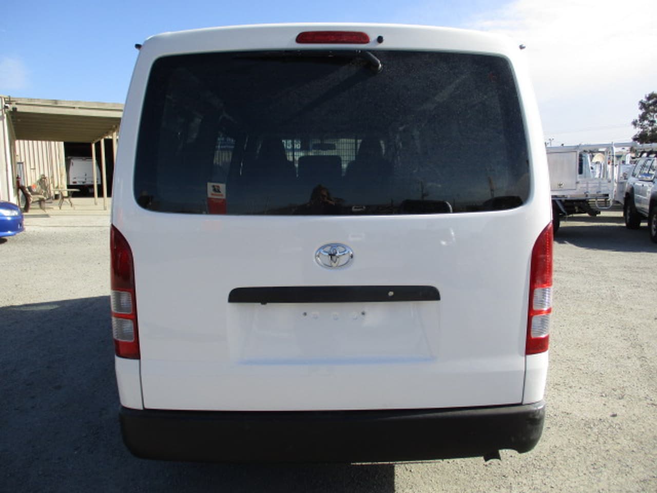 2013 TOYOTA HIACE KDH201R AUTOMATIC VAN