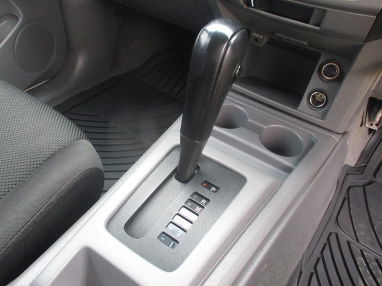 2009 MAZDA BT-50 UN AUTOMATIC UTILITY