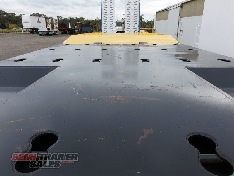 2013 CUSTOM KENNEDY DROP DECK WITH RAMPS
