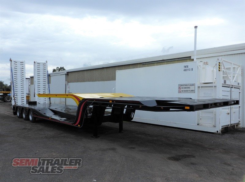 2013 CUSTOM KENNEDY DROP DECK WITH RAMPS