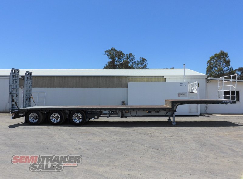 2010 MAXITRANS SEMI DROPDECK WITH RAMPS