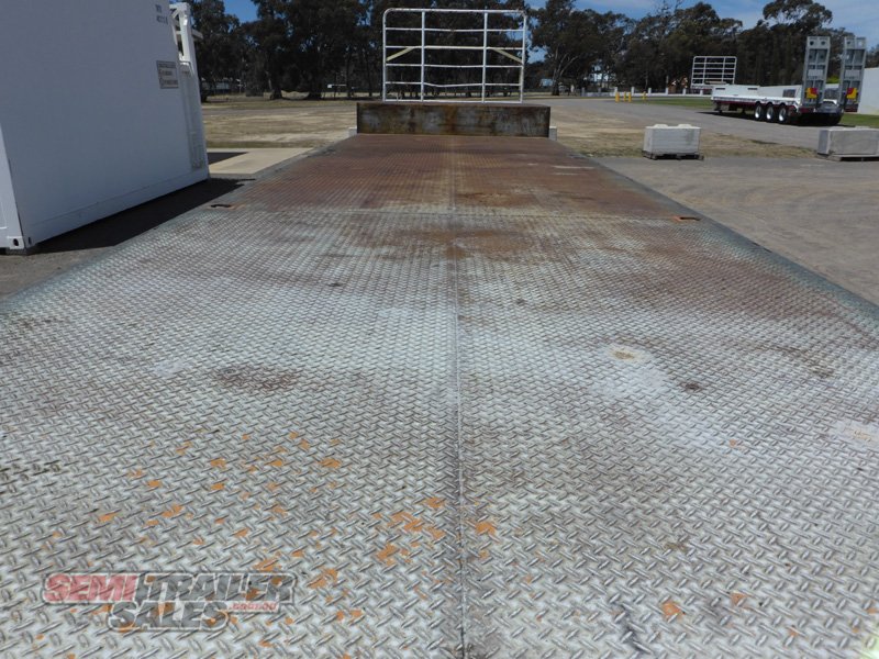 2010 MAXITRANS SEMI DROPDECK WITH RAMPS
