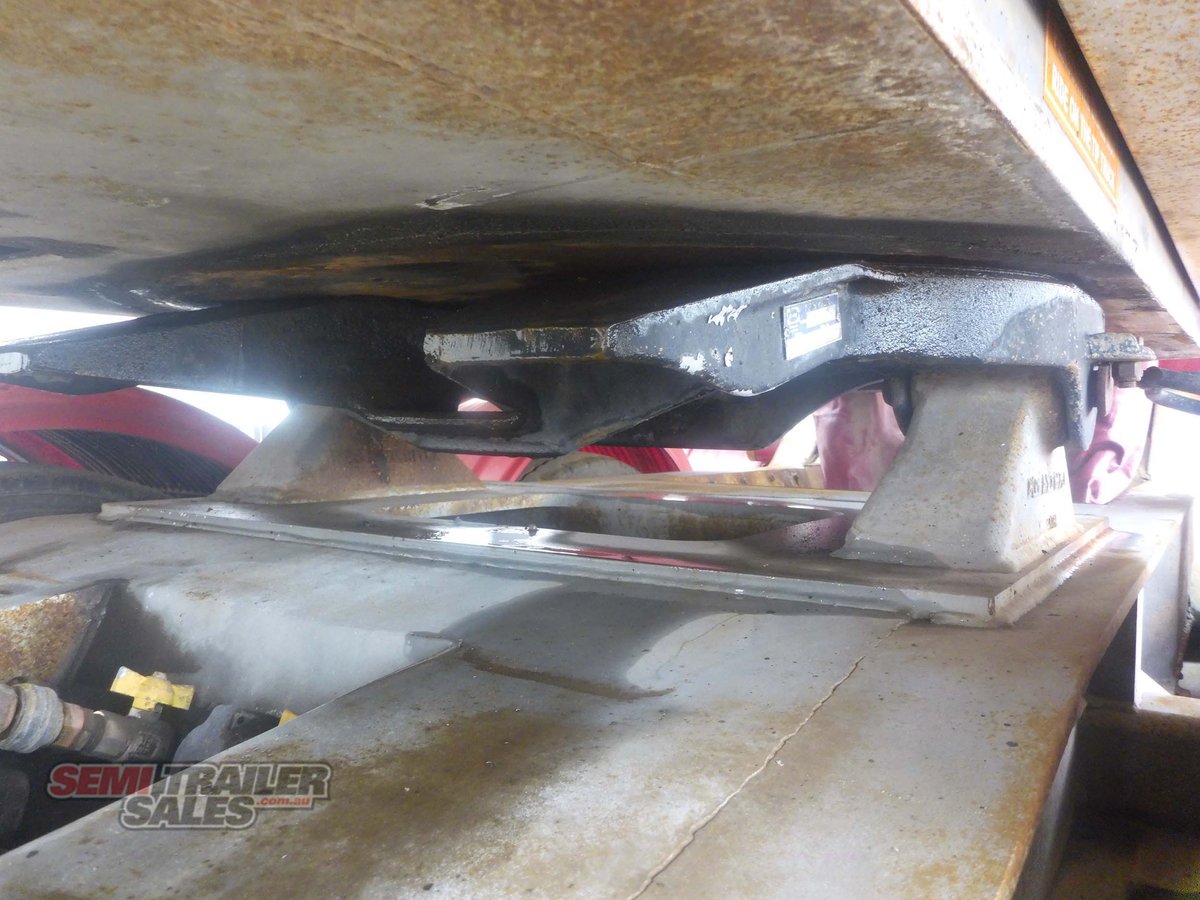 LUSTY TIPPER TRAILER