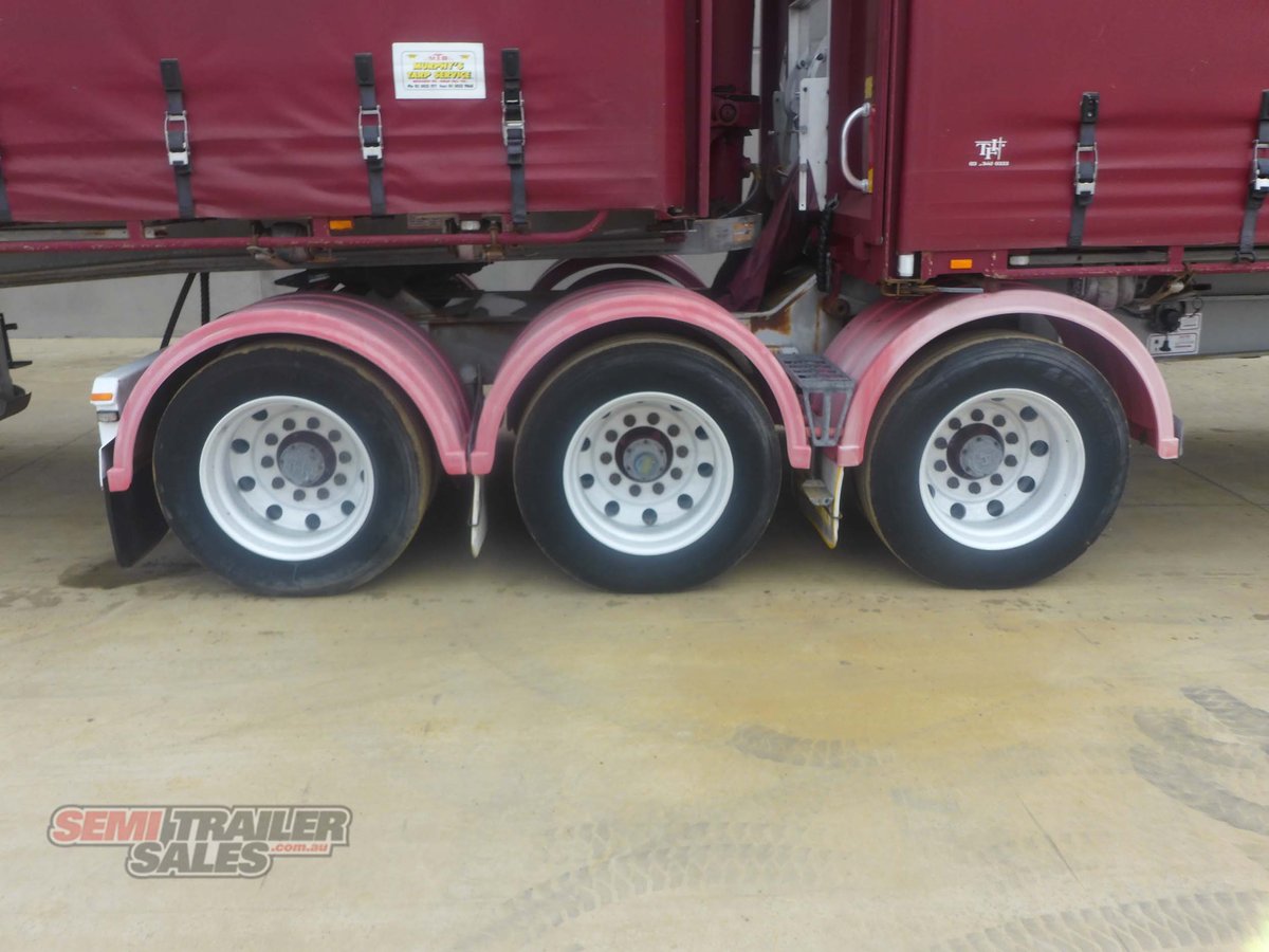 LUSTY TIPPER TRAILER