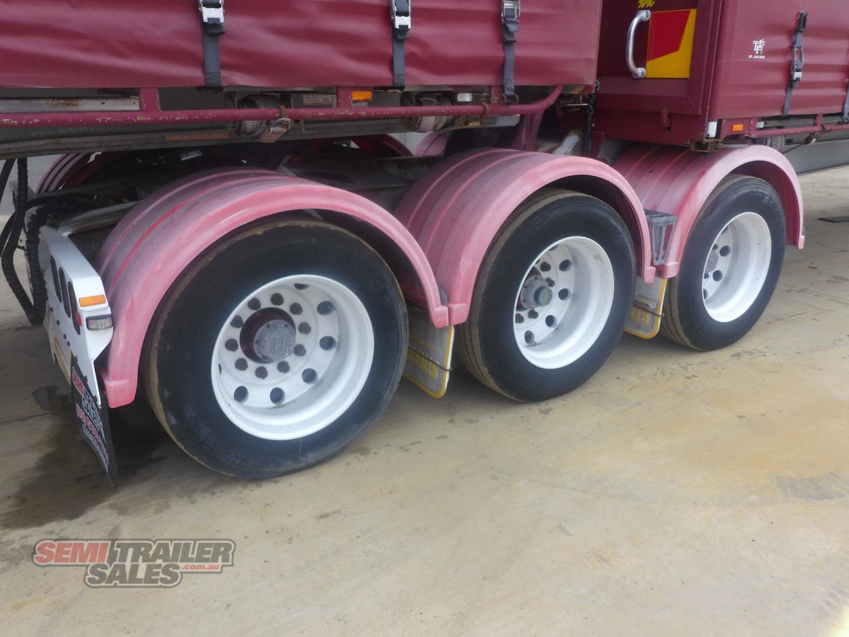 LUSTY TIPPER TRAILER