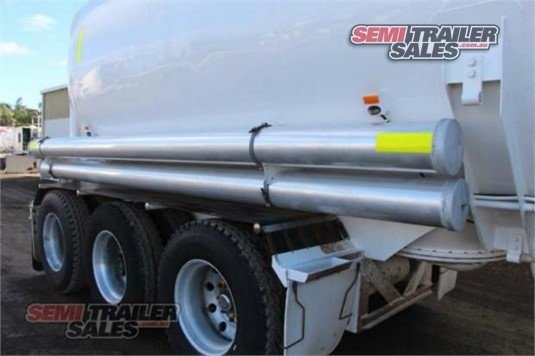 1990 KOCKUMS SEMI BULK DRY TANKER TRAILER