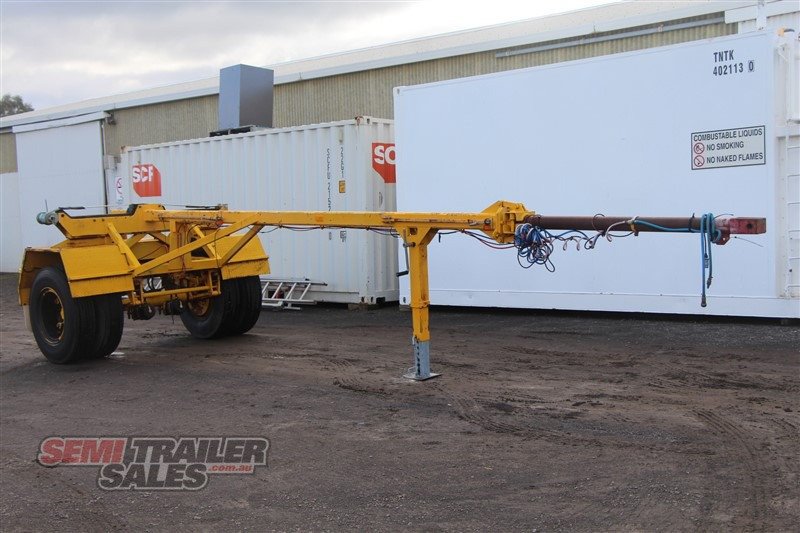 CUSTOM TRAILER