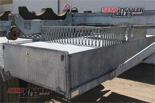 CUSTOM LOG JINKER POLE SEMI TRAILER