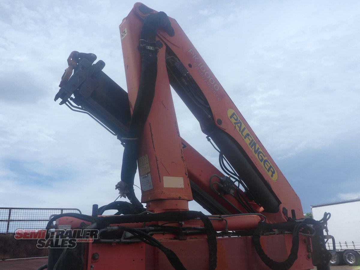 KRUEGER FLAT TOP TRAILER
