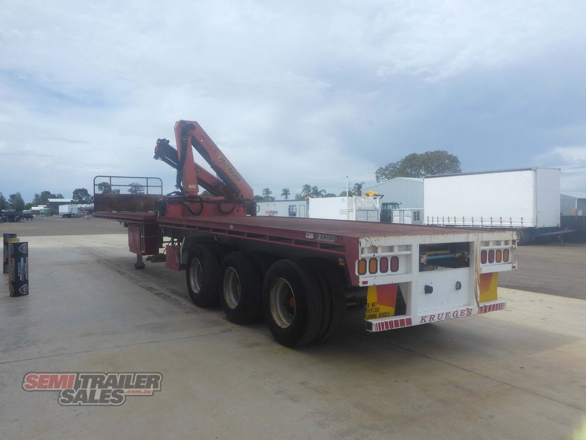 KRUEGER FLAT TOP TRAILER