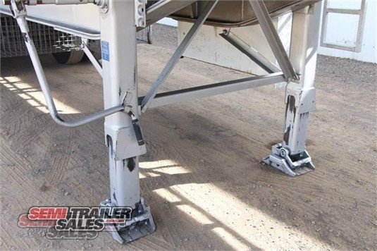 2010 VAWDREY FLAT TOP SEMI TRAILER - (RENTAL)