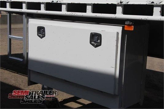 2010 VAWDREY FLAT TOP SEMI TRAILER - (RENTAL)