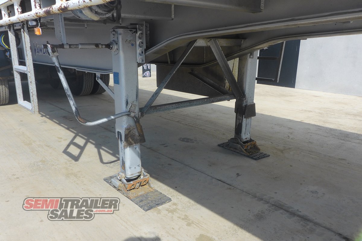 VAWDREY FLAT TOP TRAILER