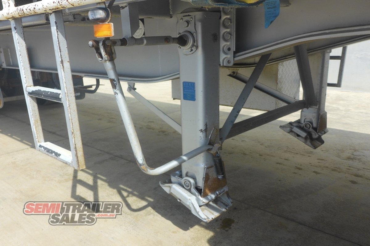 VAWDREY FLAT TOP TRAILER
