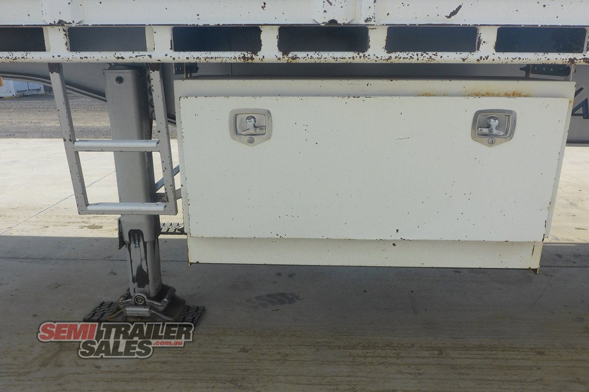 VAWDREY FLAT TOP TRAILER