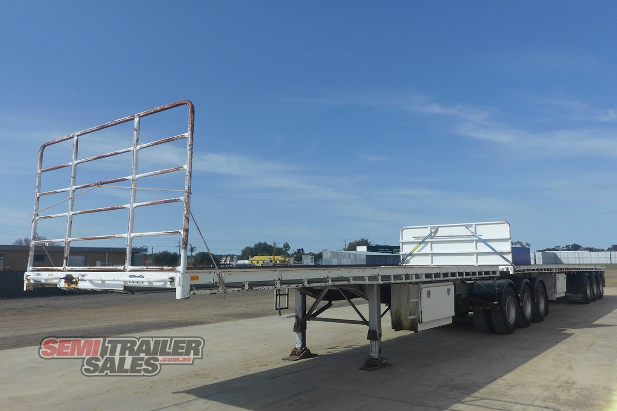 VAWDREY FLAT TOP TRAILER
