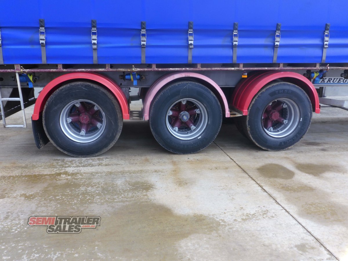 KRUEGER CURTAINSIDER TRAILER