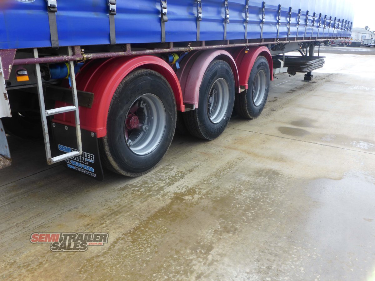KRUEGER CURTAINSIDER TRAILER