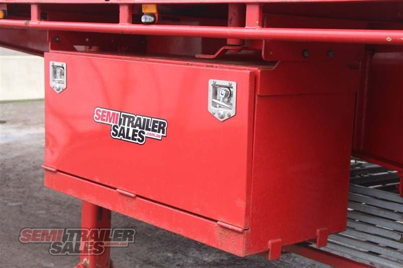 2011 KRUEGER SEMI FLAT TOP A TRAILER