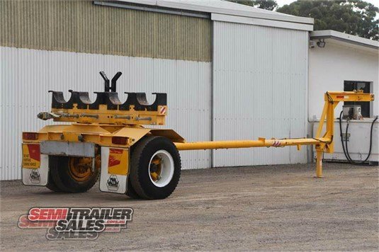 CUSTOM TRAILER