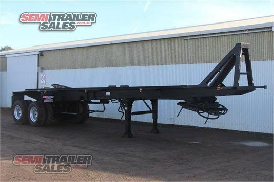 HAMELEX WHITE SKEL TRAILER