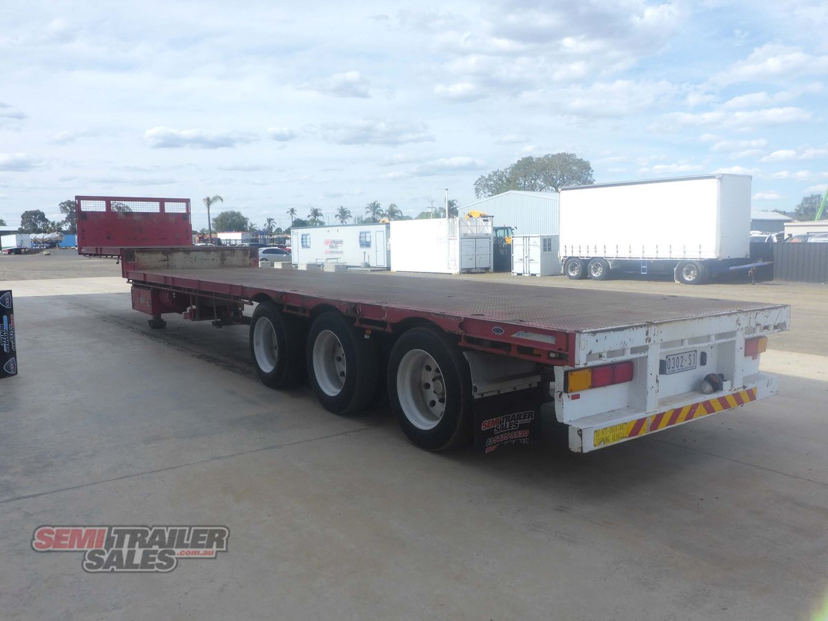MAXITRANS DROP DECK TRAILER