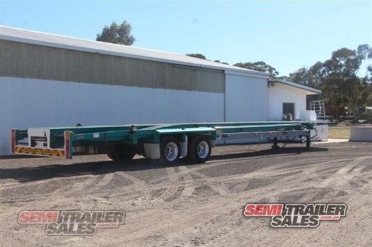 BARKER SKEL TRAILER