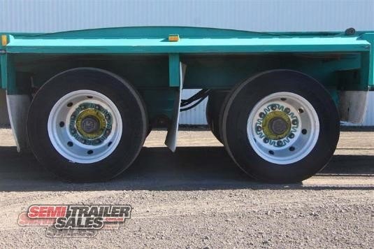 BARKER SKEL TRAILER