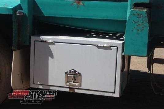 BARKER SKEL TRAILER