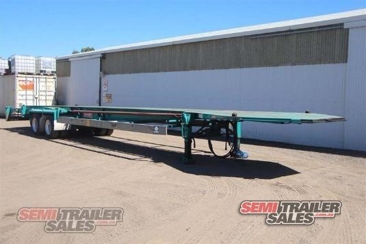 BARKER SKEL TRAILER