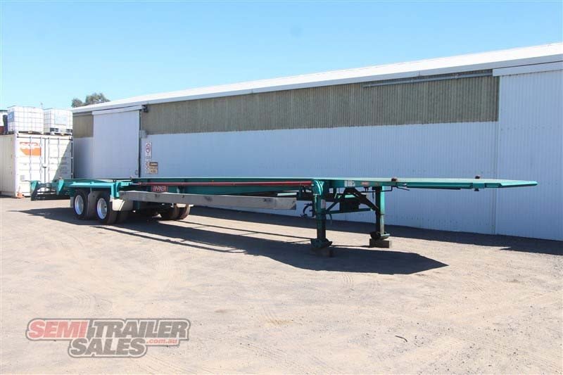BARKER SKEL TRAILER