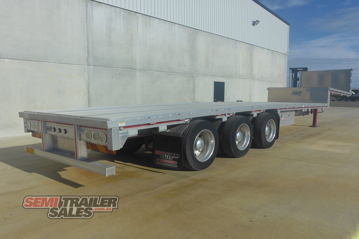 EAST DROP DECK TRAILER