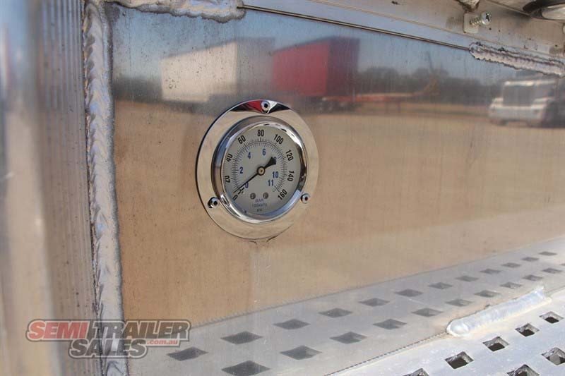 EAST DROP DECK TRAILER