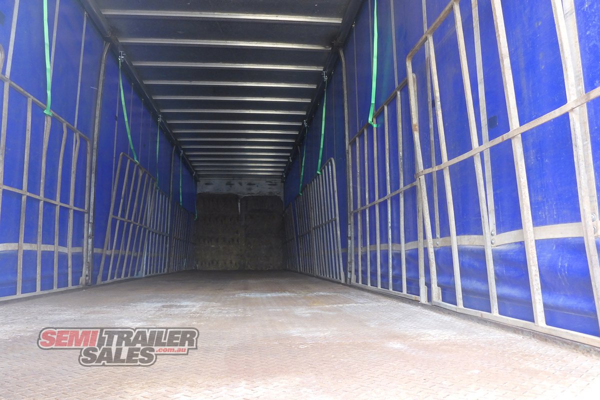 FREIGHTER CURTAINSIDER TRAILER