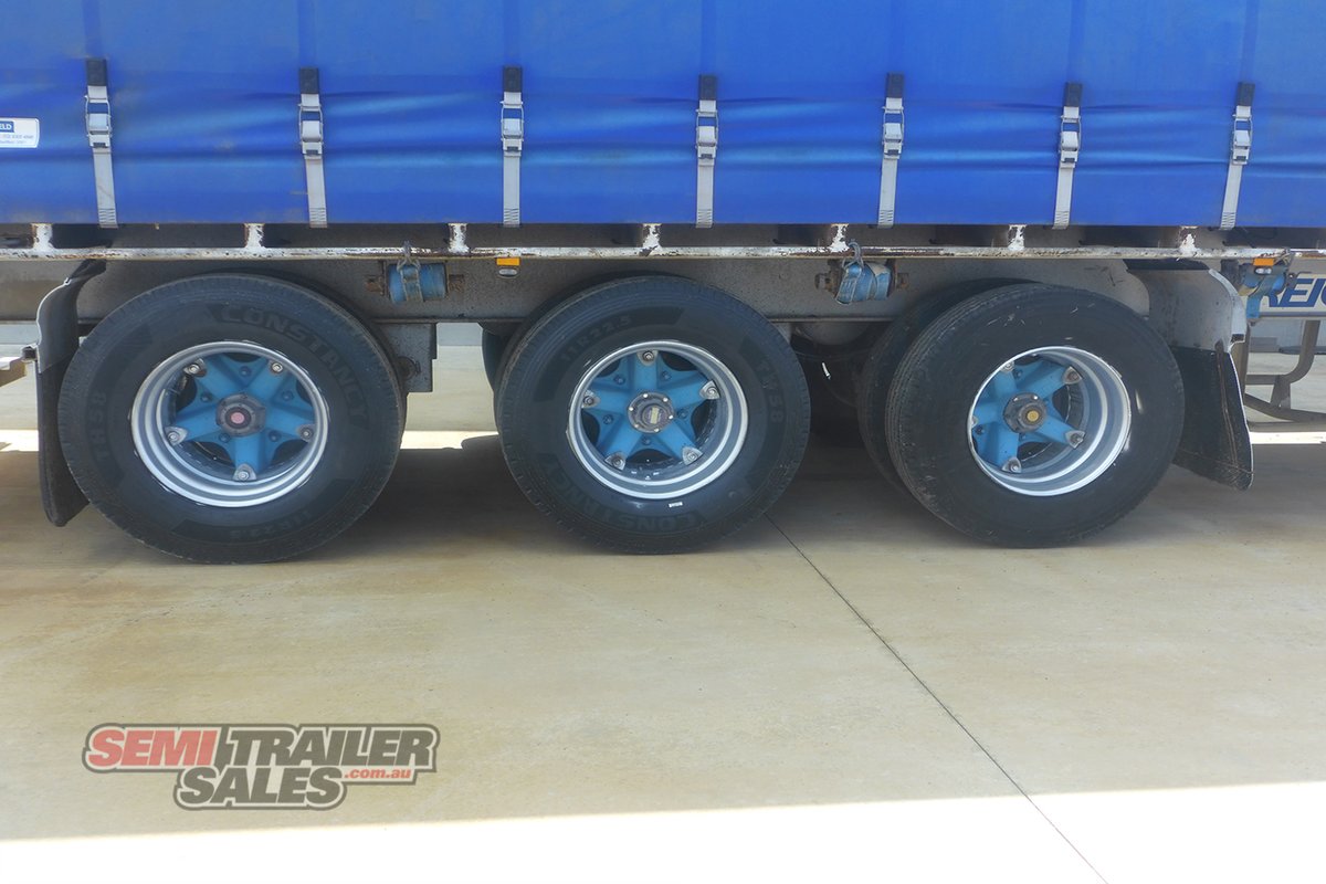 FREIGHTER CURTAINSIDER TRAILER
