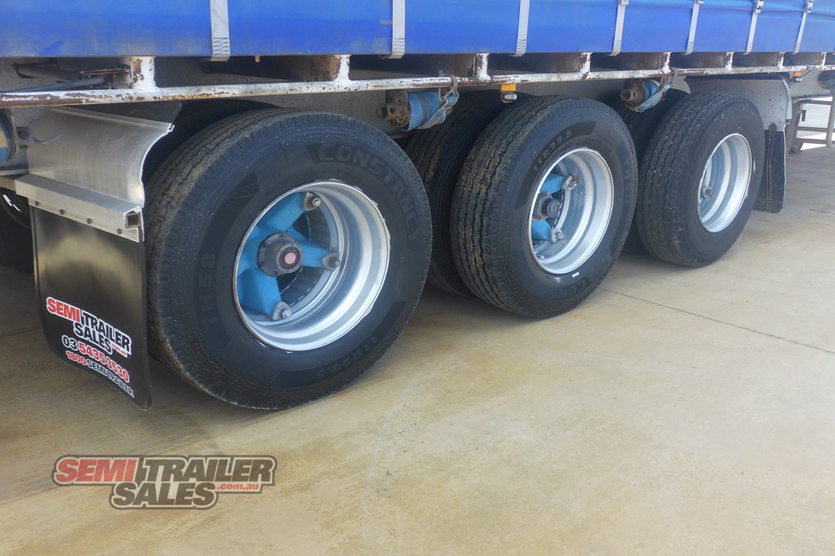 FREIGHTER CURTAINSIDER TRAILER