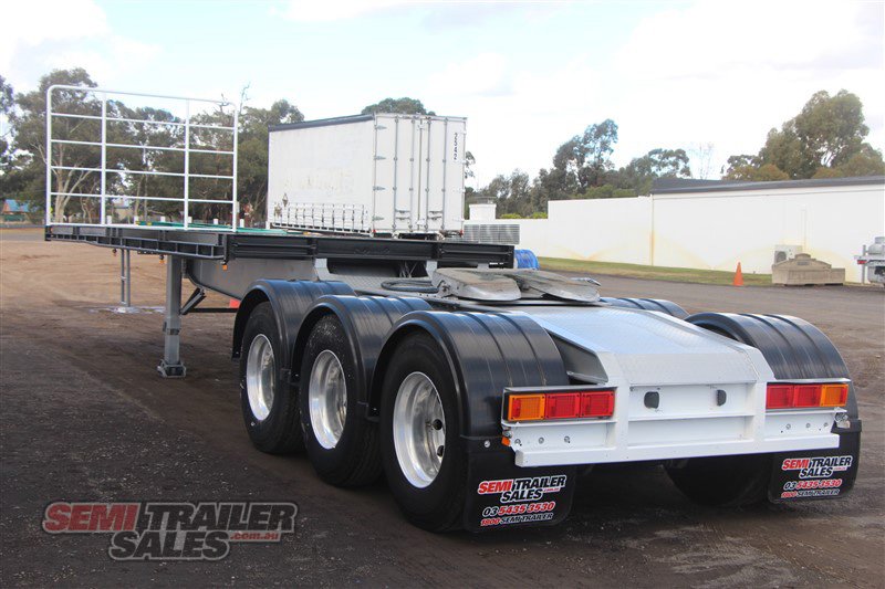 VAWDREY FLAT TOP TRAILER