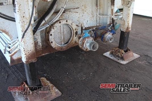 AIR RIDE TANKER TRAILER