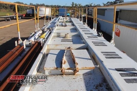 AIR RIDE TANKER TRAILER