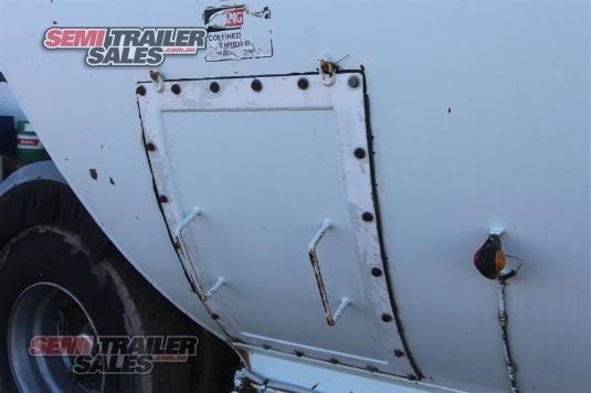 AIR RIDE TANKER TRAILER