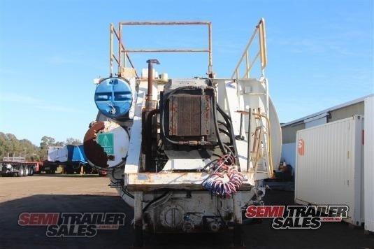 AIR RIDE TANKER TRAILER